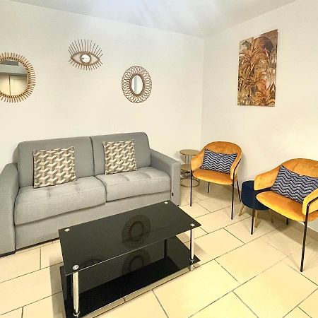 Jolie 3 pièces avec terrasse au vieux port, à 2 pas des plages et du palais. Cannes Extérieur photo