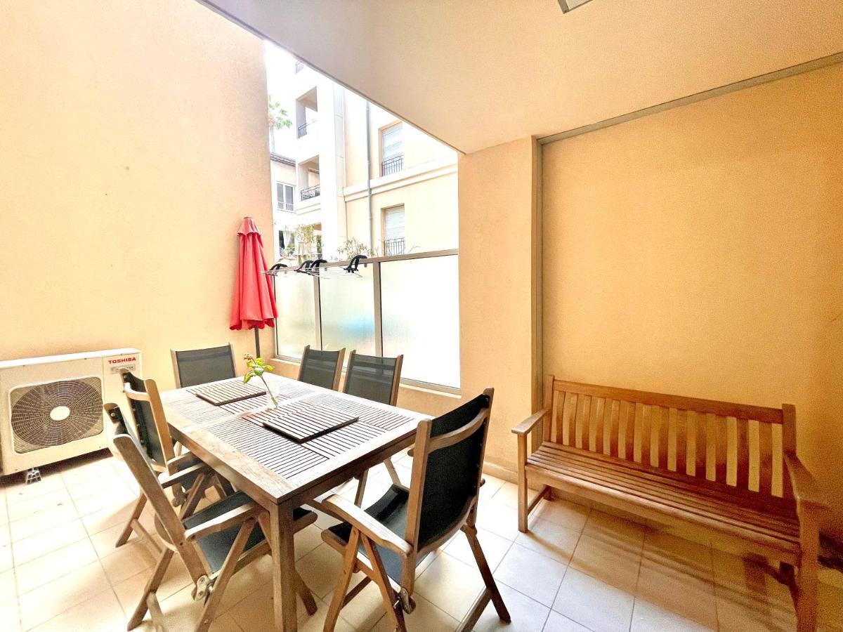 Jolie 3 pièces avec terrasse au vieux port, à 2 pas des plages et du palais. Cannes Extérieur photo