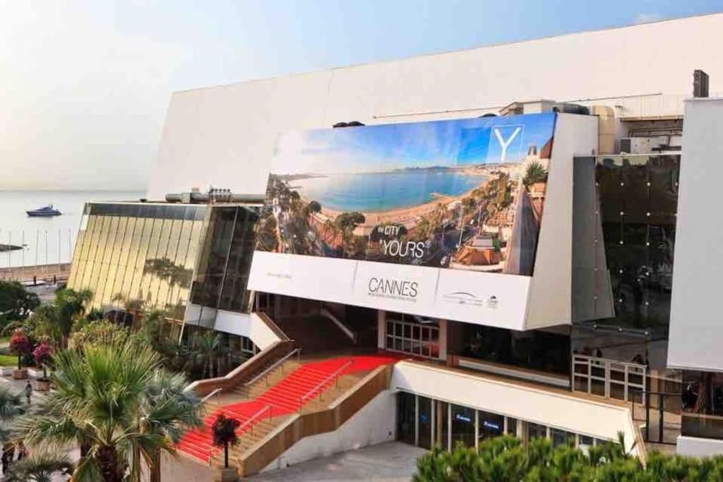 Jolie 3 pièces avec terrasse au vieux port, à 2 pas des plages et du palais. Cannes Extérieur photo