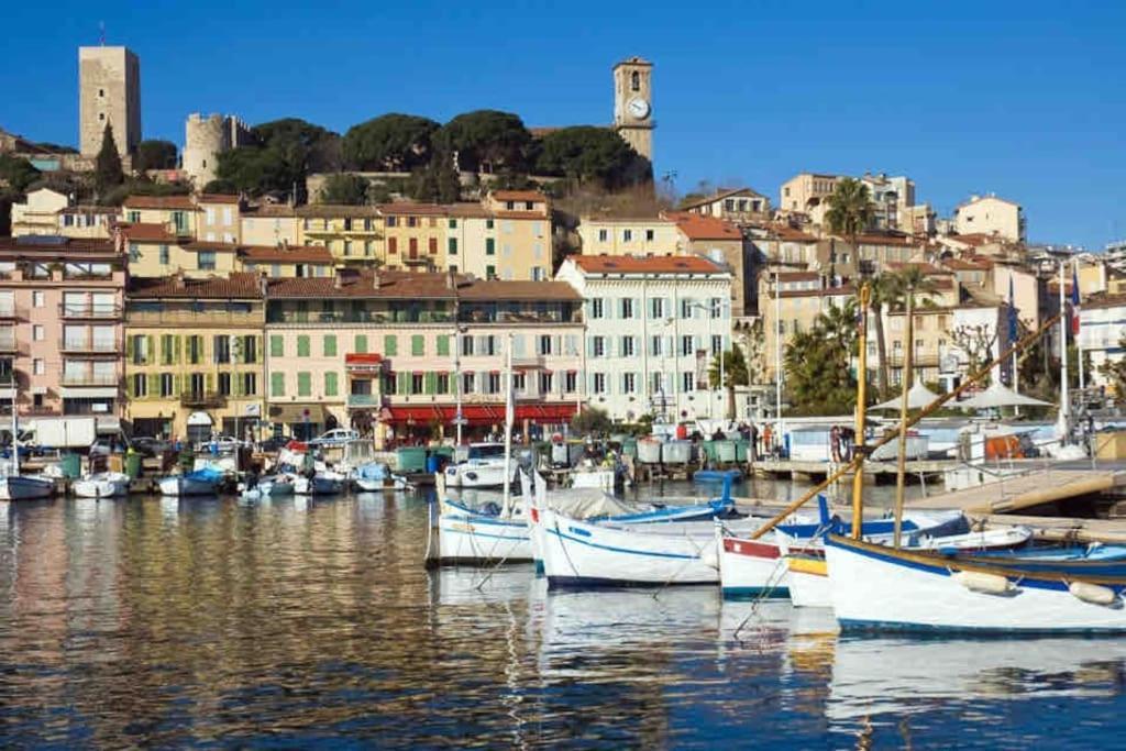 Jolie 3 pièces avec terrasse au vieux port, à 2 pas des plages et du palais. Cannes Extérieur photo